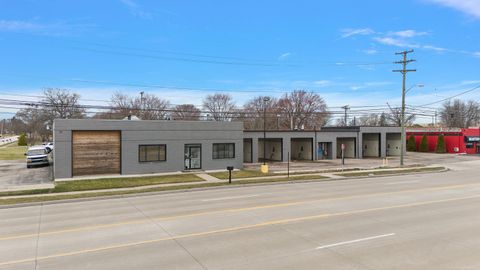 30201-30225 Little Mack Avenue Roseville City MI 48066