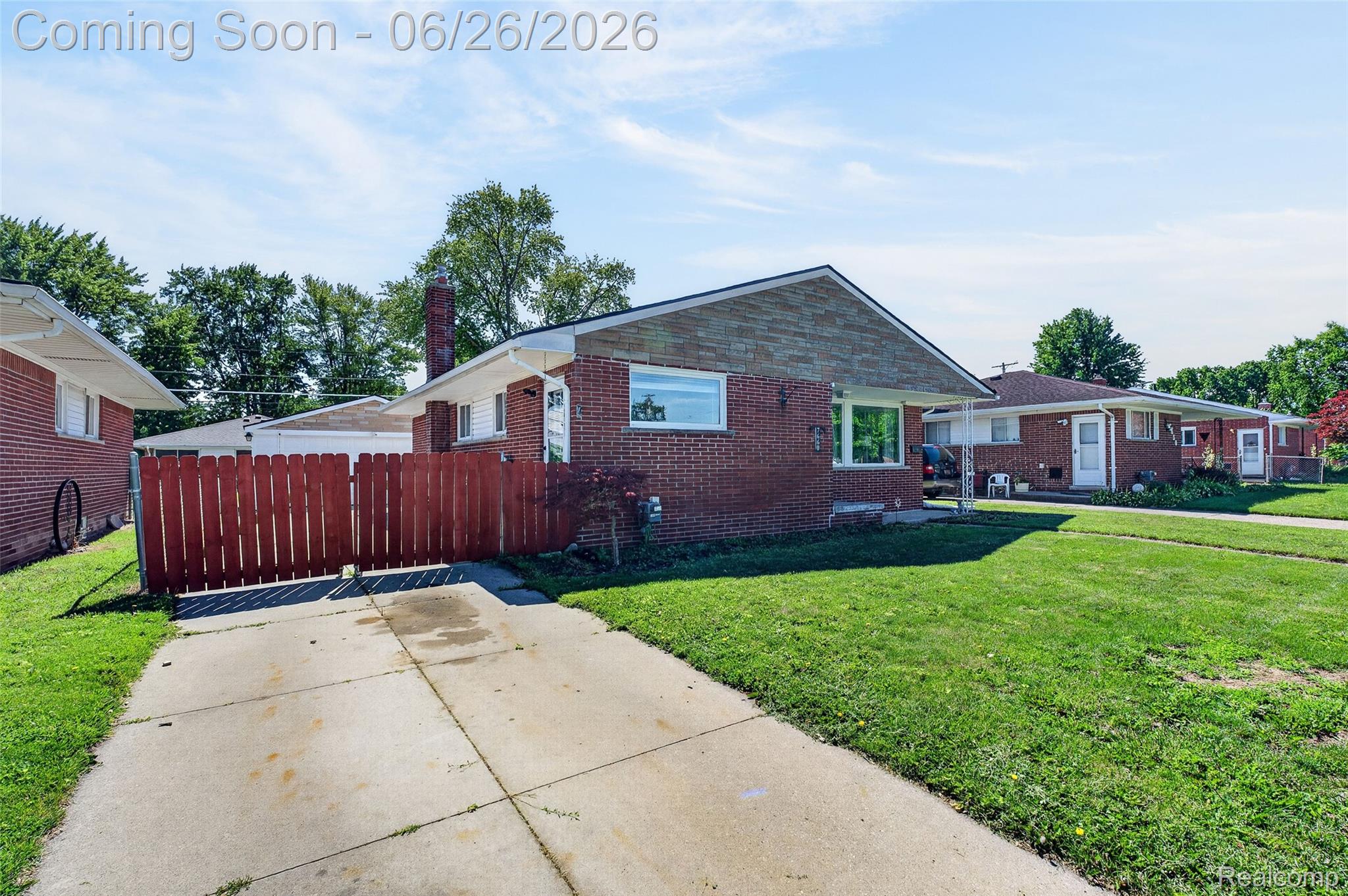 7660 Louise Court