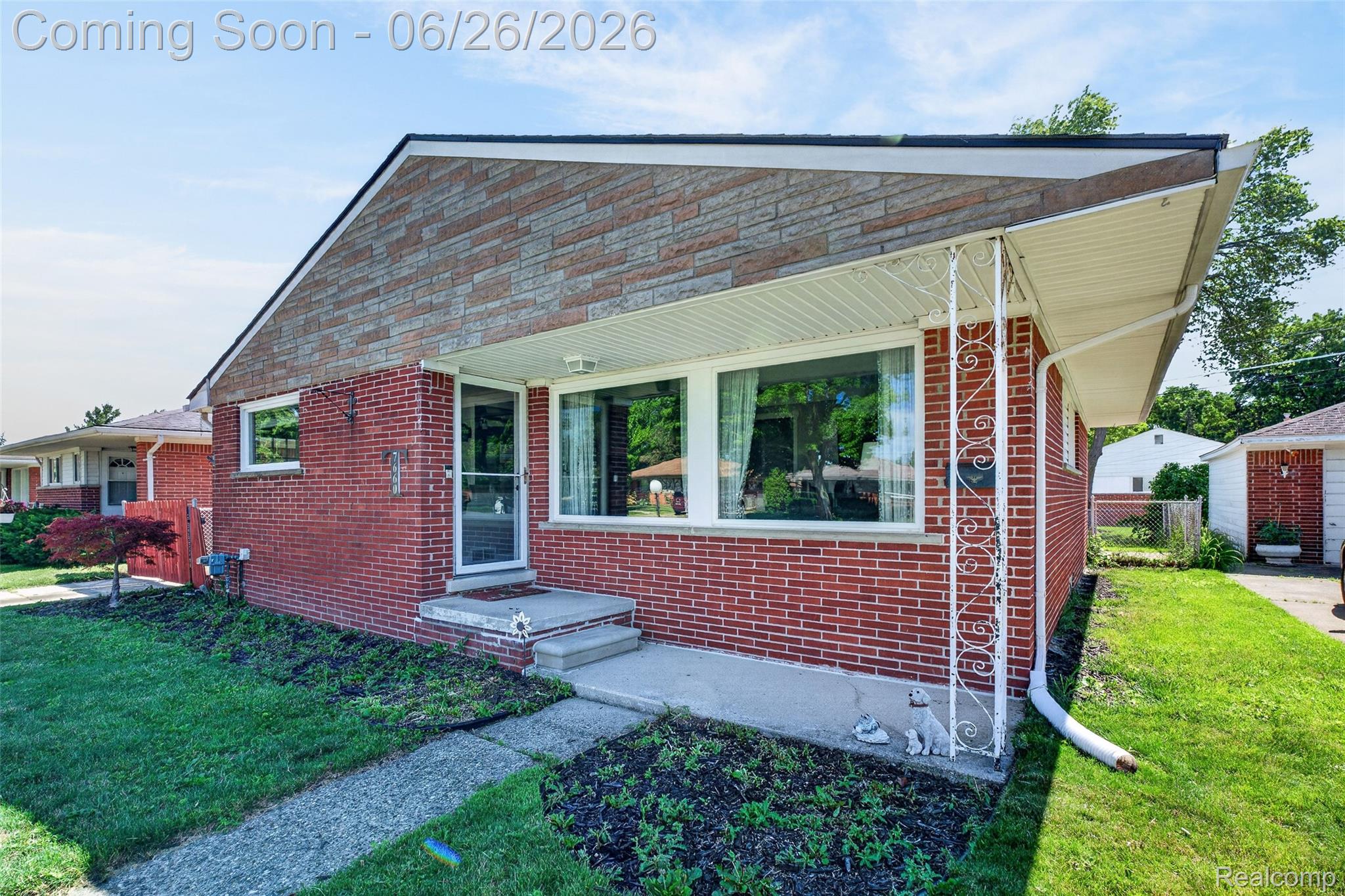 7660 Louise Court