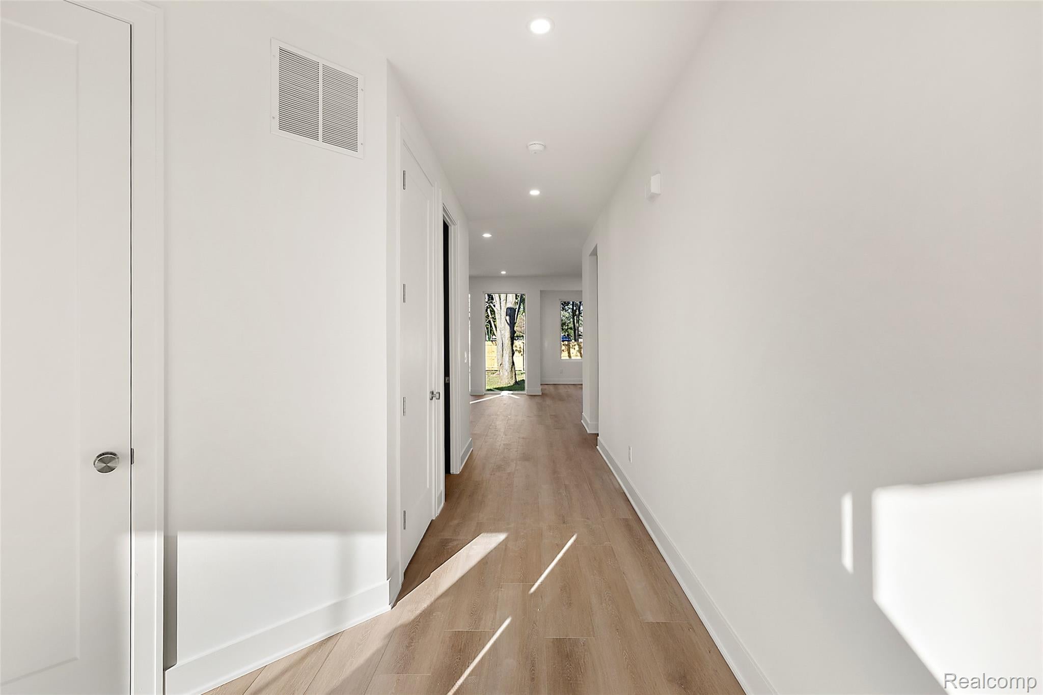 3121 Grayson Street