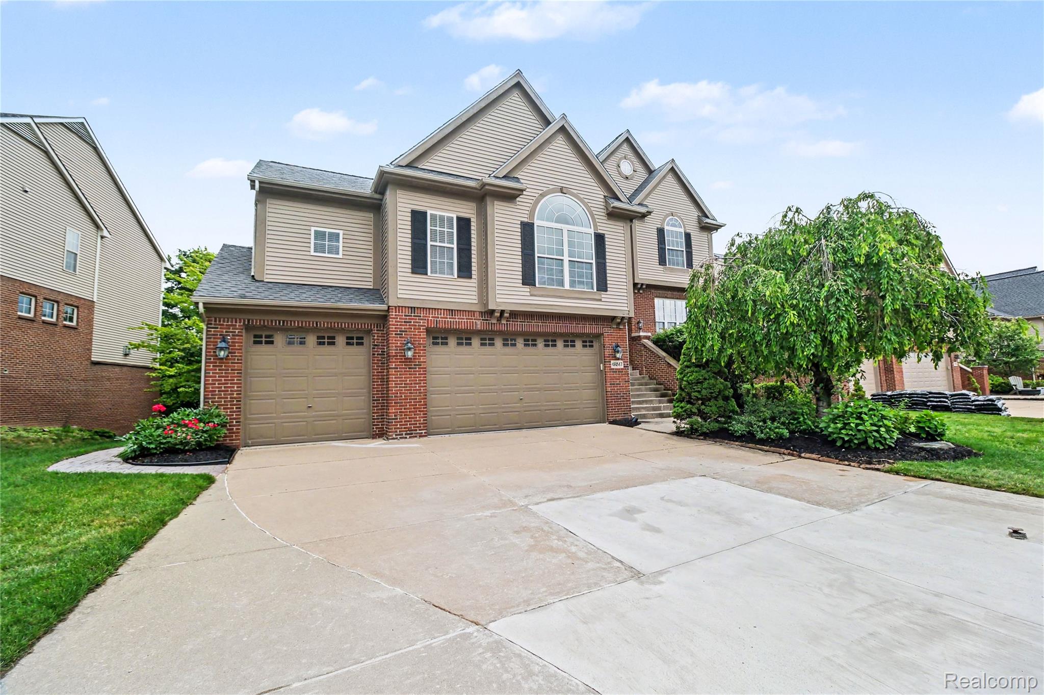 49847 Parkside Drive