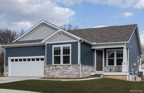 Photo of 20505 West Kilburn Drive, Macomb Township, MI 48044 (MLS # 20251057985)