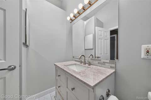 Tiny photo for 31228 Country Bluff, Farmington Hills City, MI 48331 (MLS # 20261064446)