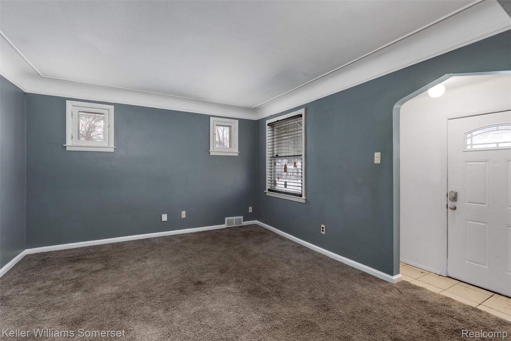 13425 Georgiana Avenue