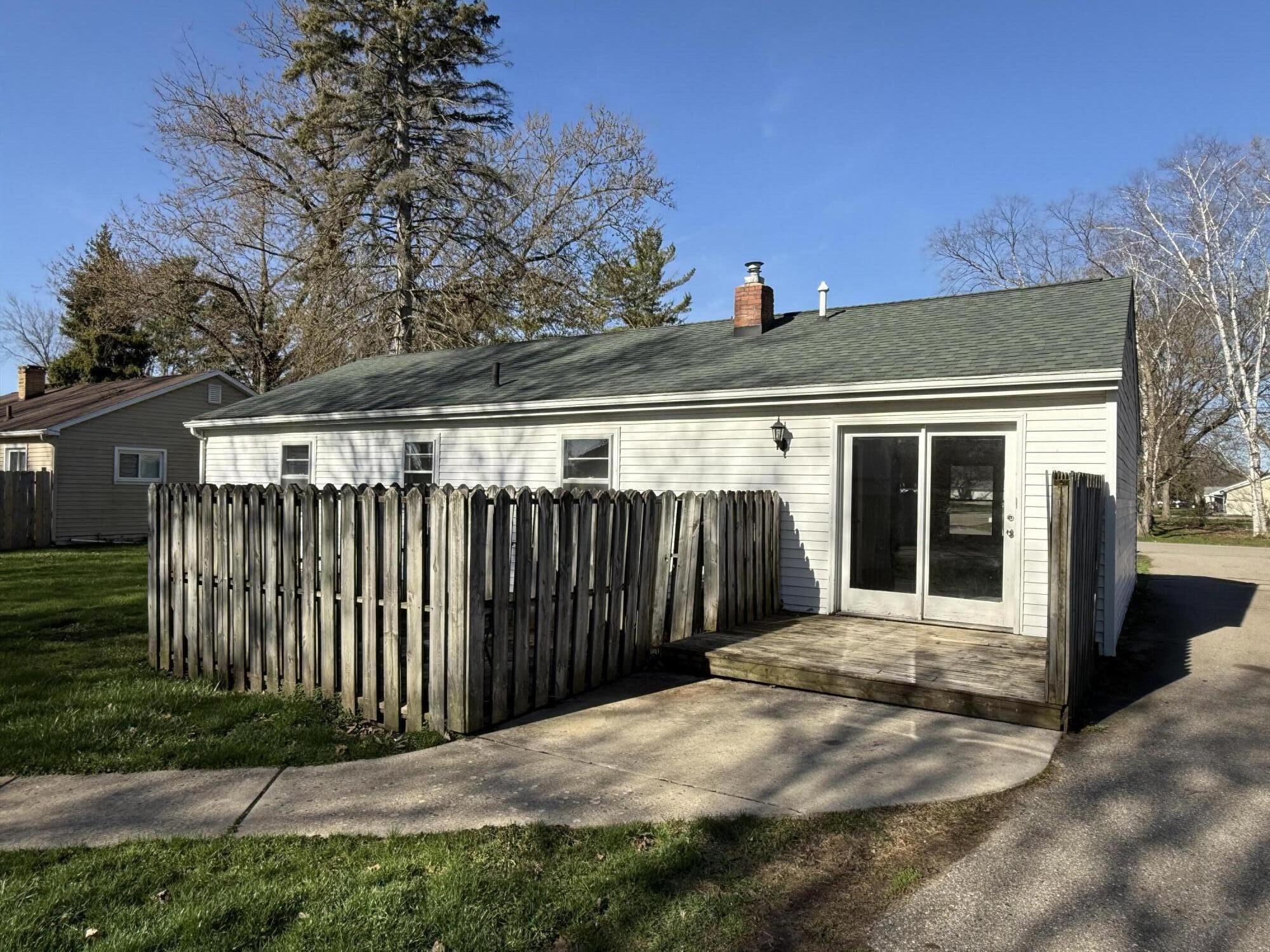3521 Henderson Road