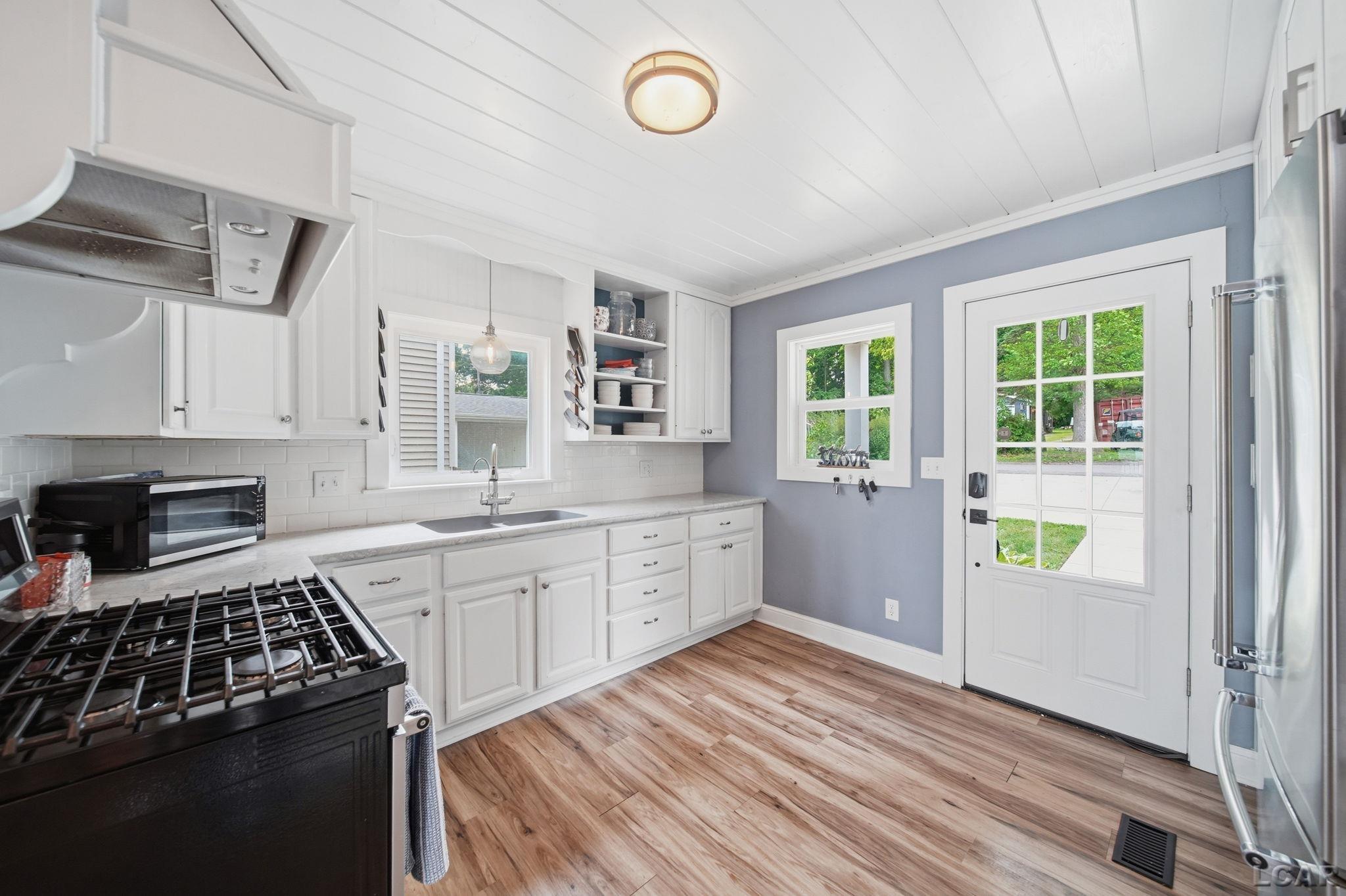 7296 Walnut Hill Road