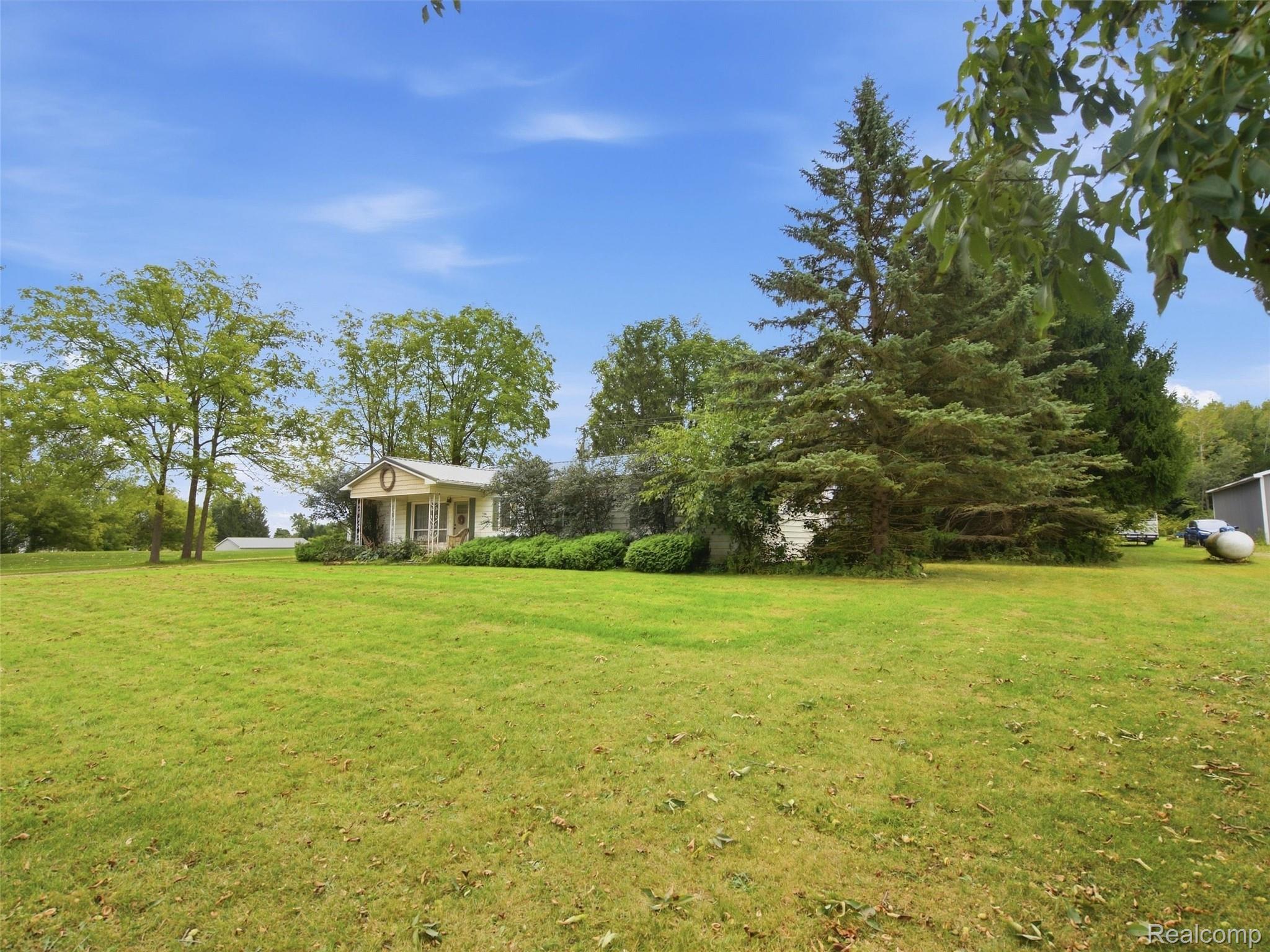 5370 Hollow Corners Road