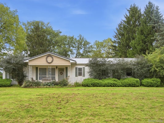 5370 HOLLOW CORNERS RD, DRYDEN, MI 48428 - Image 140c286eabed3a71c0d99e8f9f144f3e/3430838294