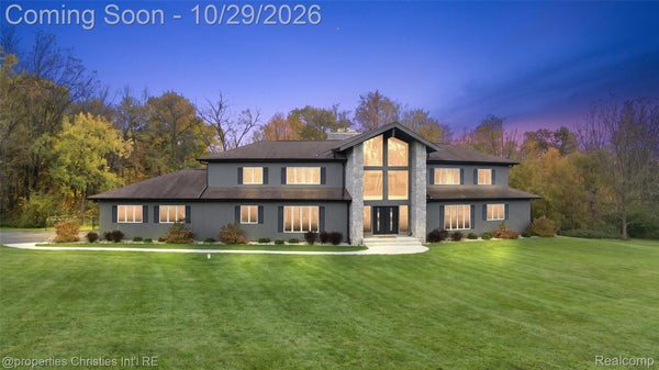 9551 OAK POINTE LN, NORTHVILLE, MI 48167 - Image 1416879fdbf8e9cc1bf66a2c8b0ad615/1452957868
