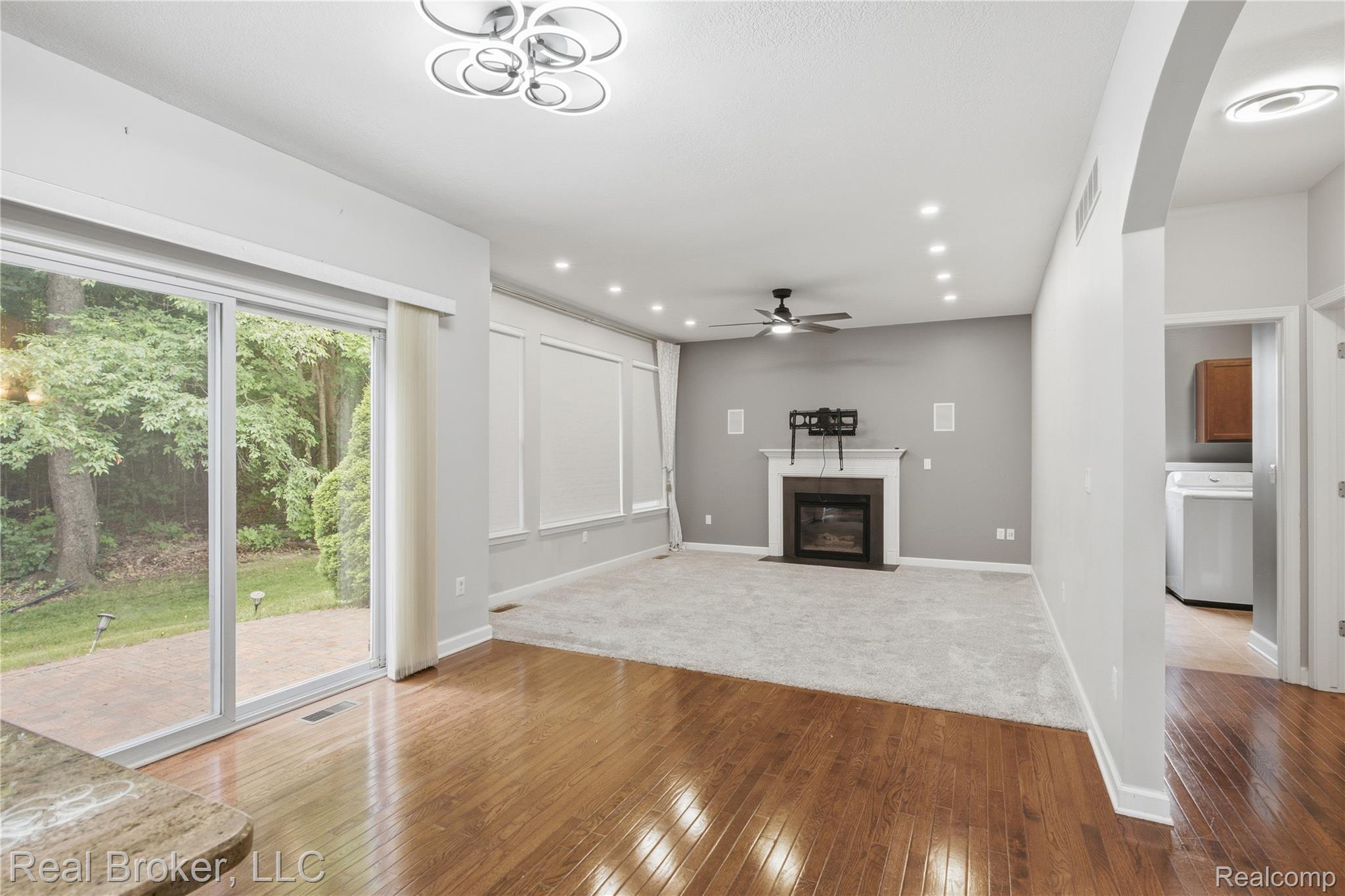 26978 Maxwell Court