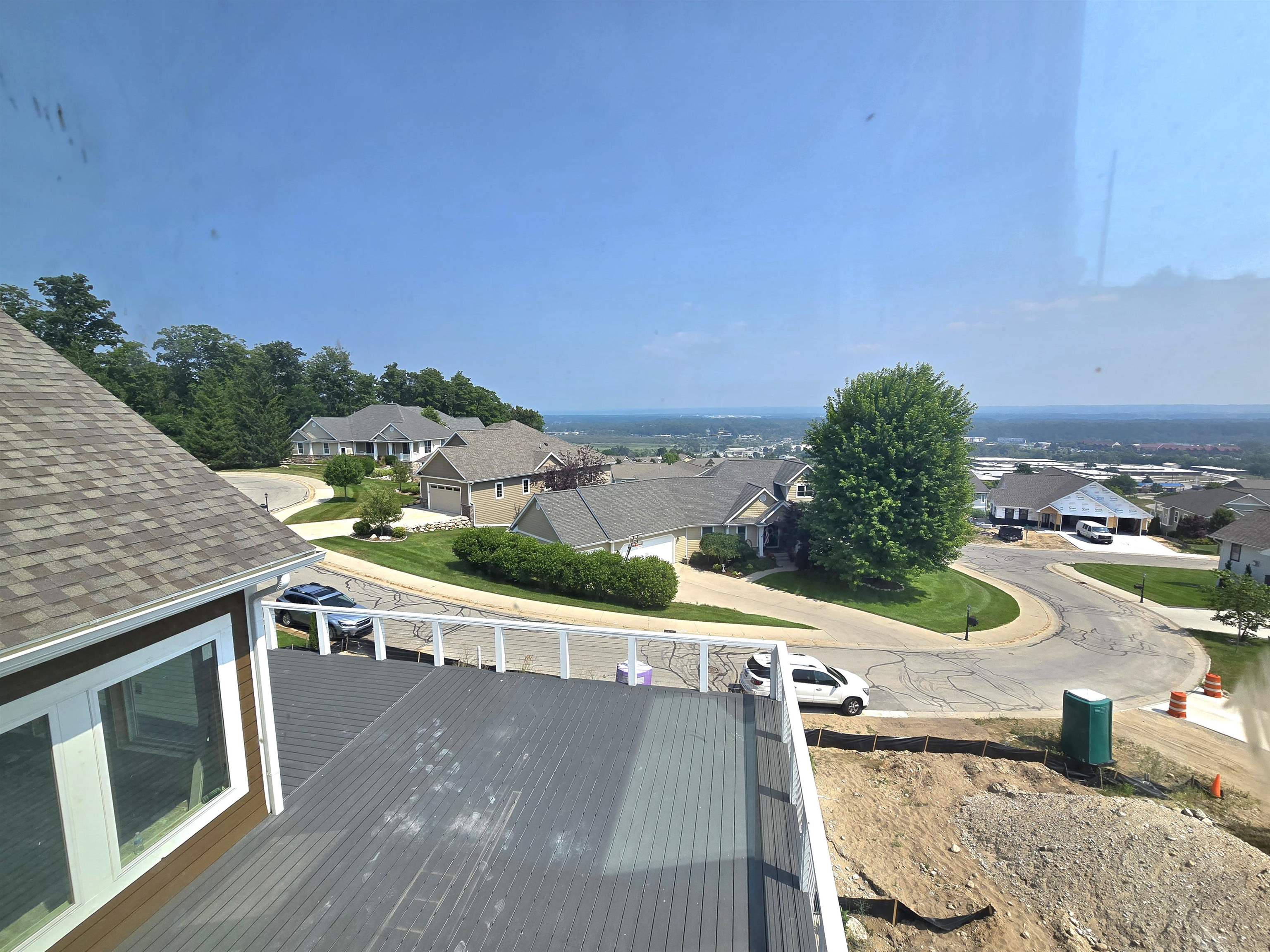 4229 Eagles View