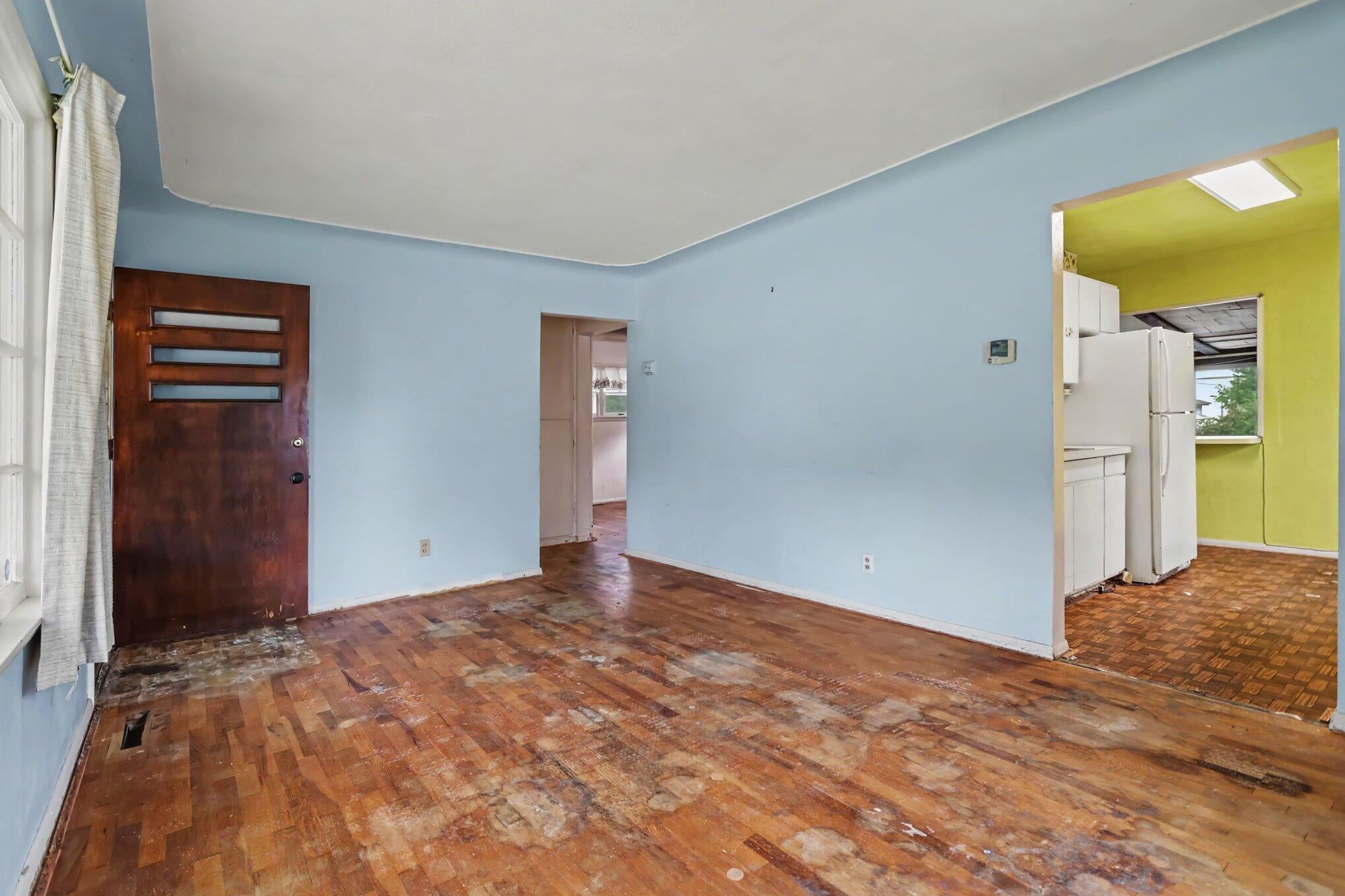 216 N 21st Street N