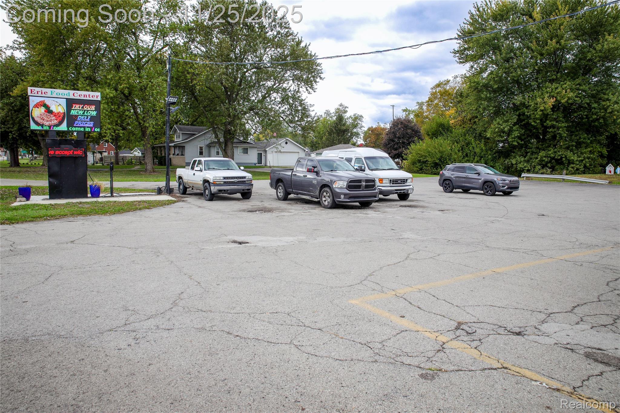 9875 S Dixie Highway