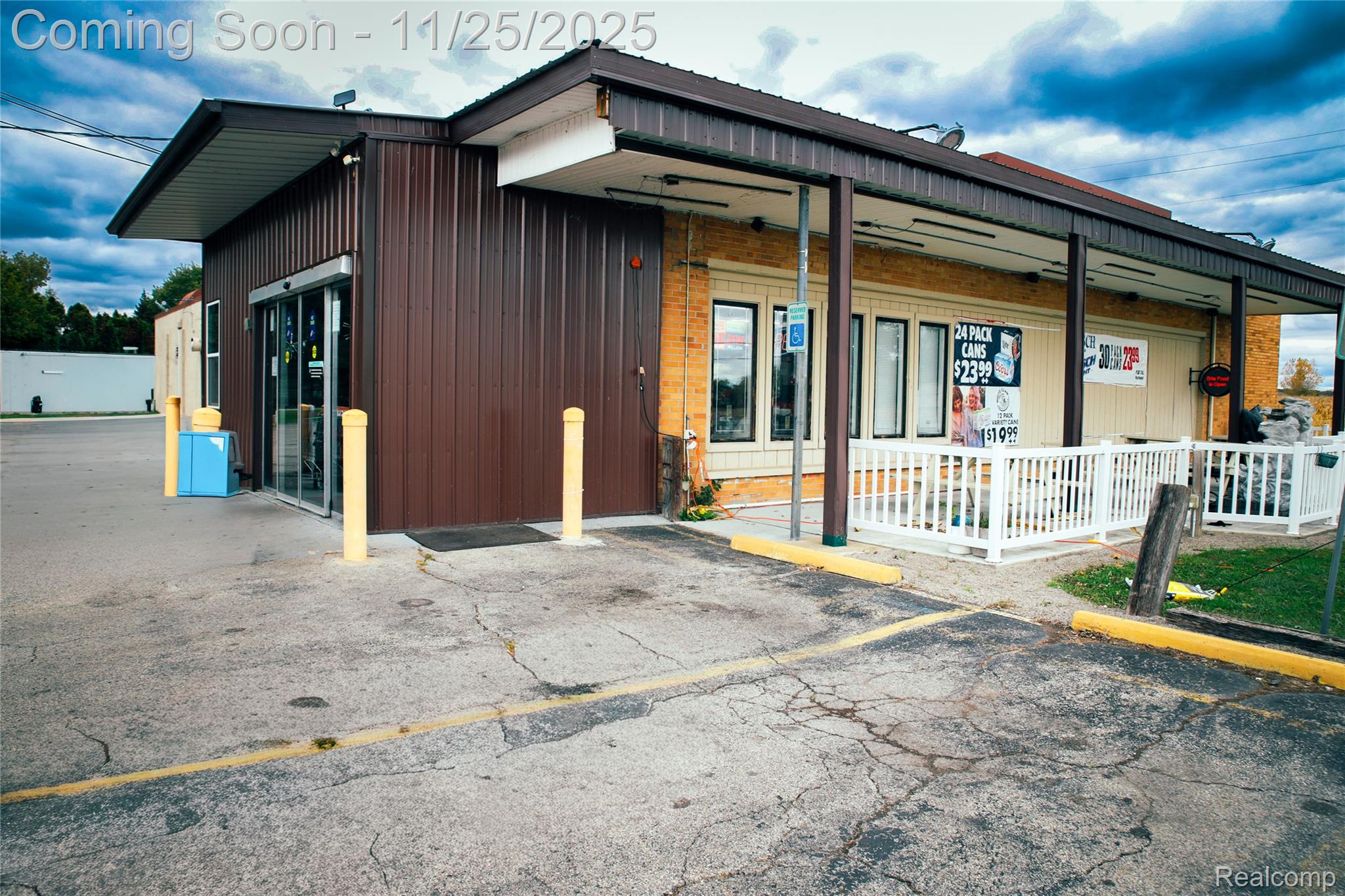 9875 S Dixie Highway