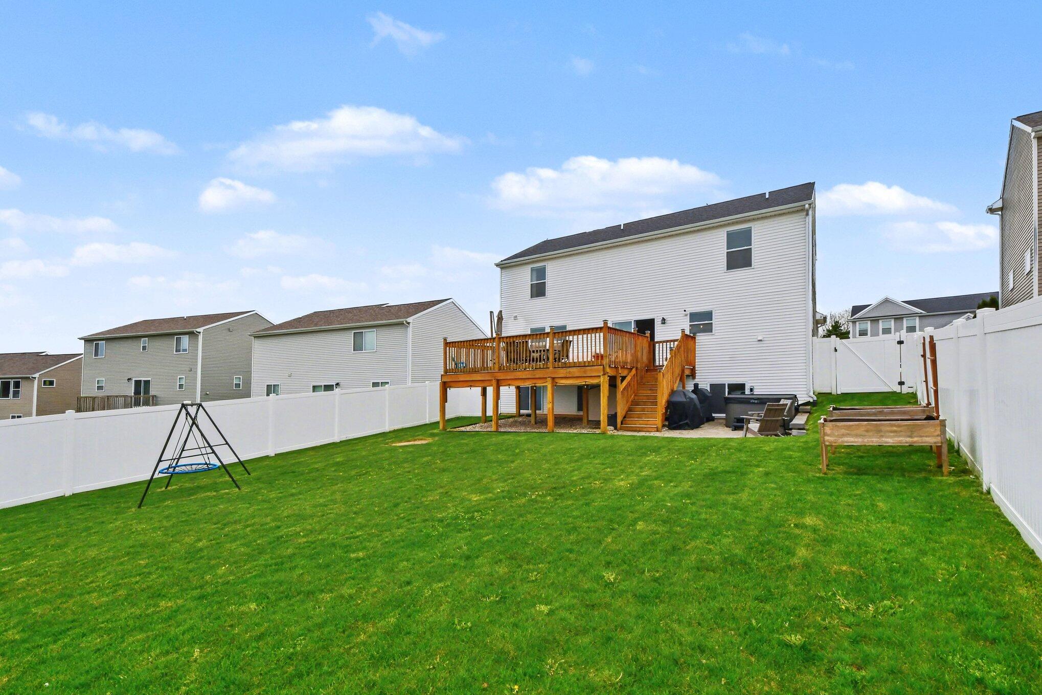 2693 Plover Drive SE