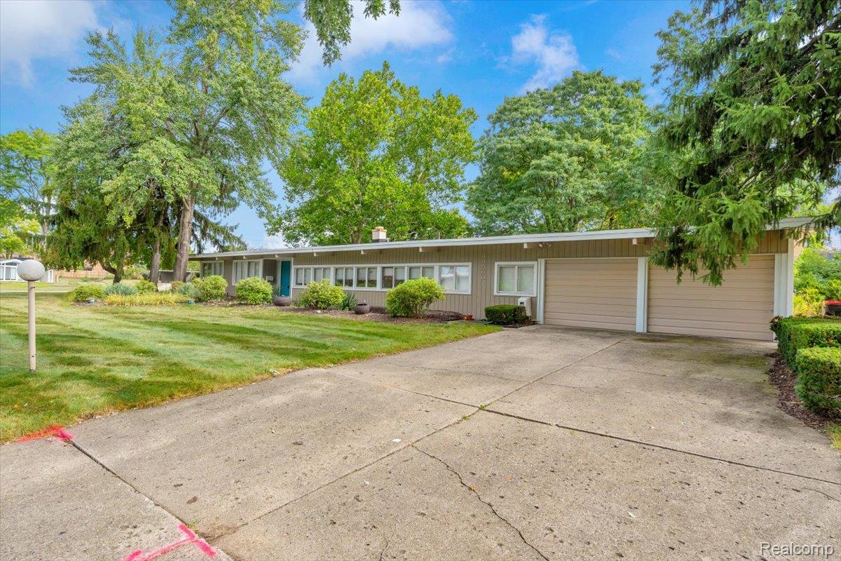 30560 Northgate Drive