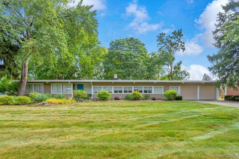 30560 Northgate Drive Southfield City MI 48076