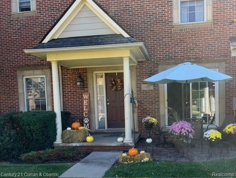 1632 Peninsula Court Canton Charter Township MI 48187