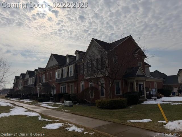 1632 Peninsula Court