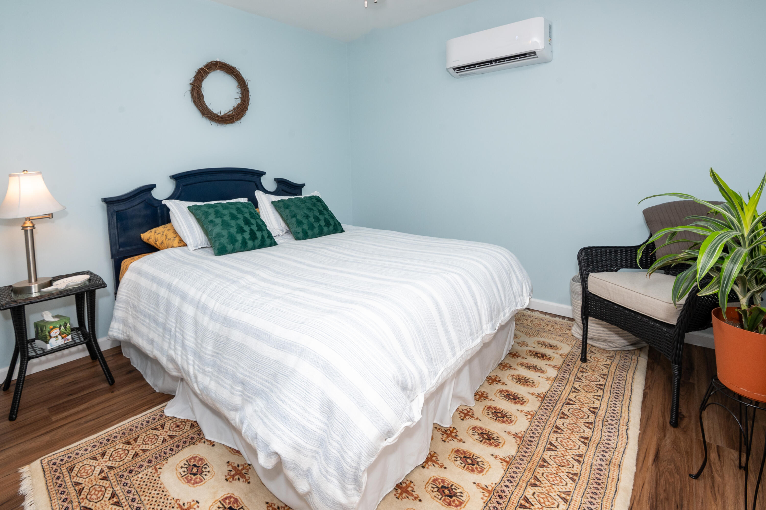 50306 Pleasant Street