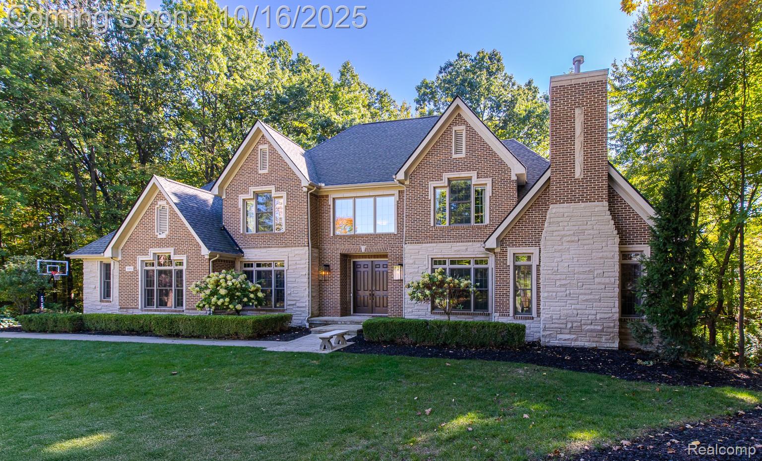 9909 Kingston Ridge