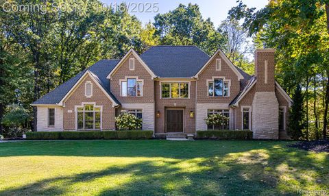 9909 Kingston Ridge Springfield Charter Township MI 48348