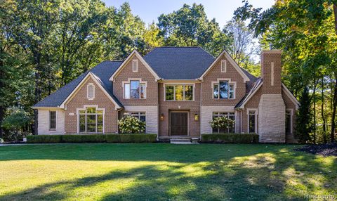 9909 Kingston Ridge Springfield Charter Township MI 48348