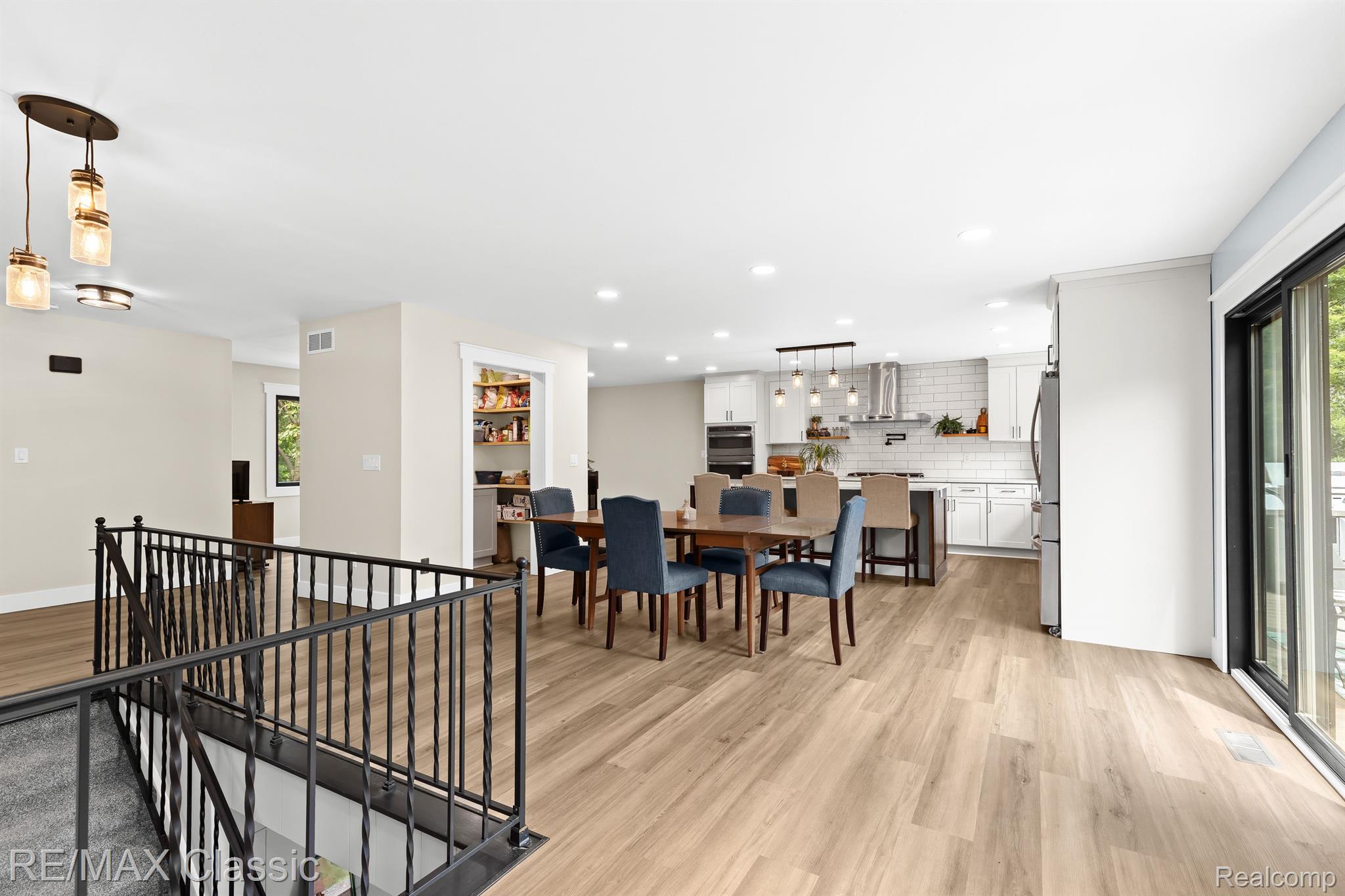 295 Whispering Pines