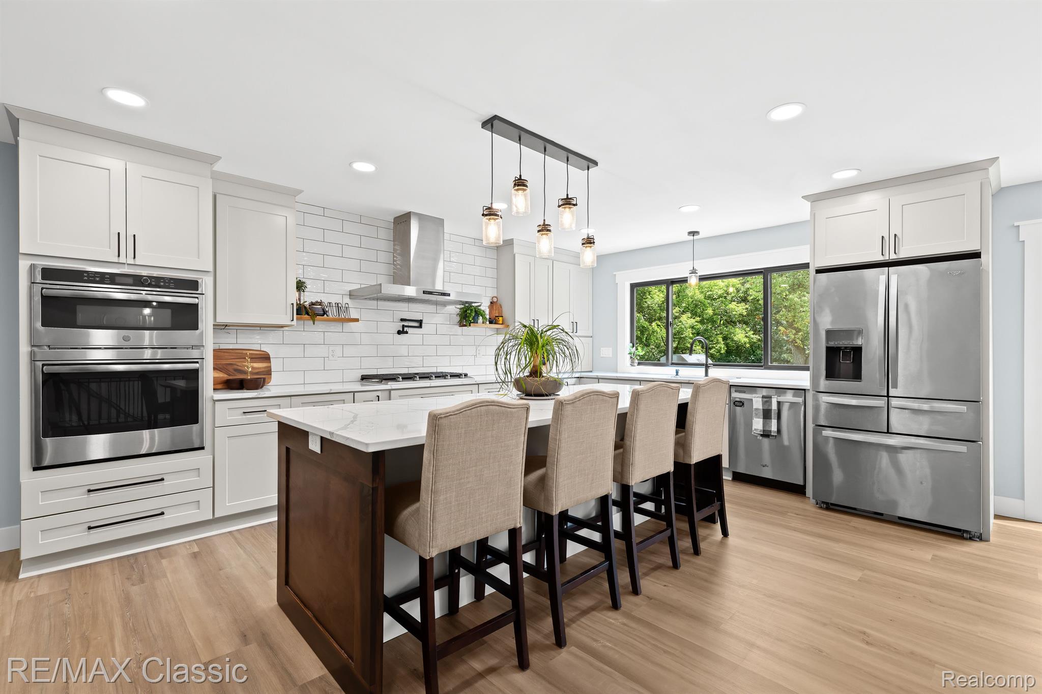 295 Whispering Pines