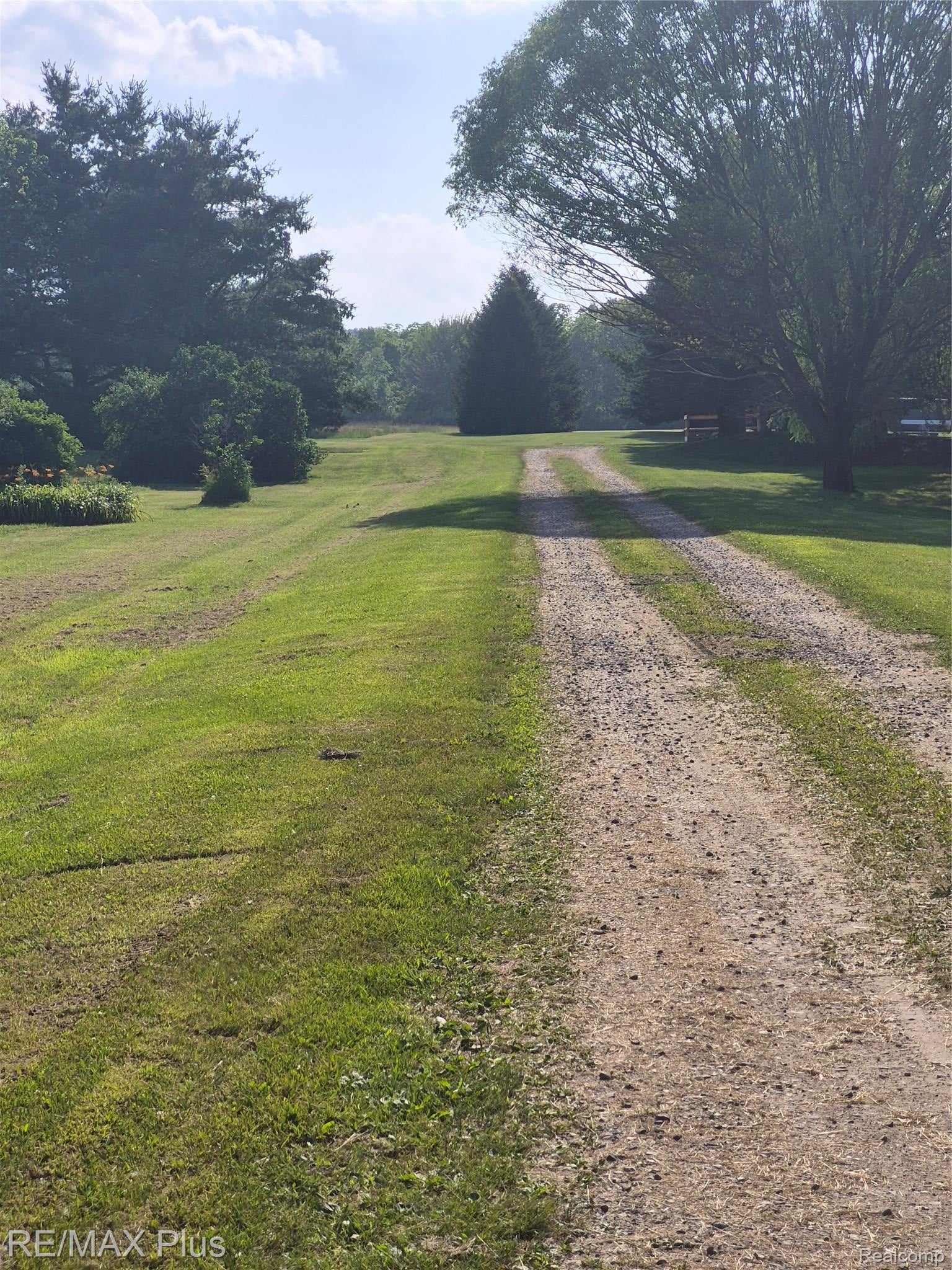 00 N Mill Road