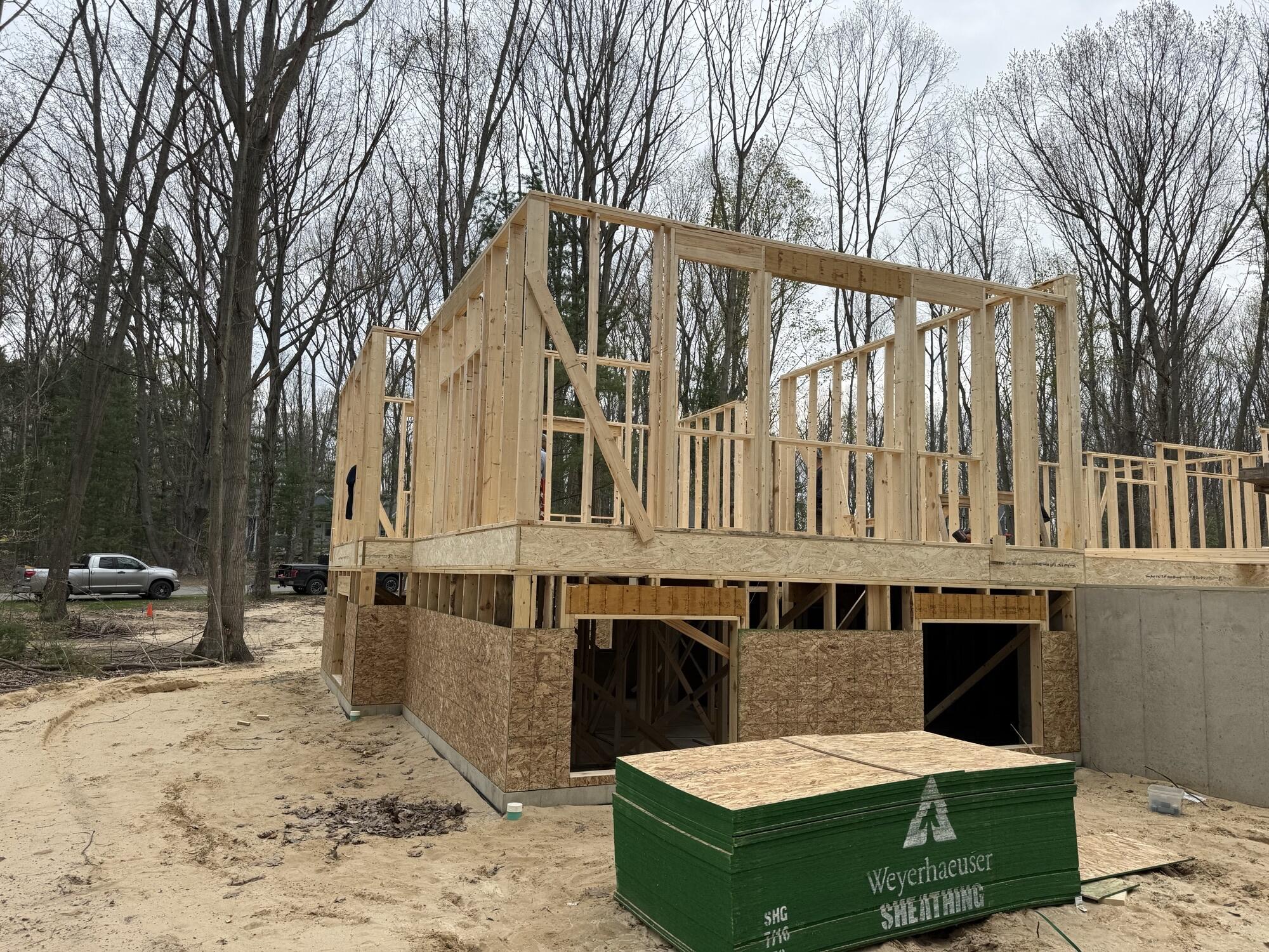 76757 Wood Crest Court