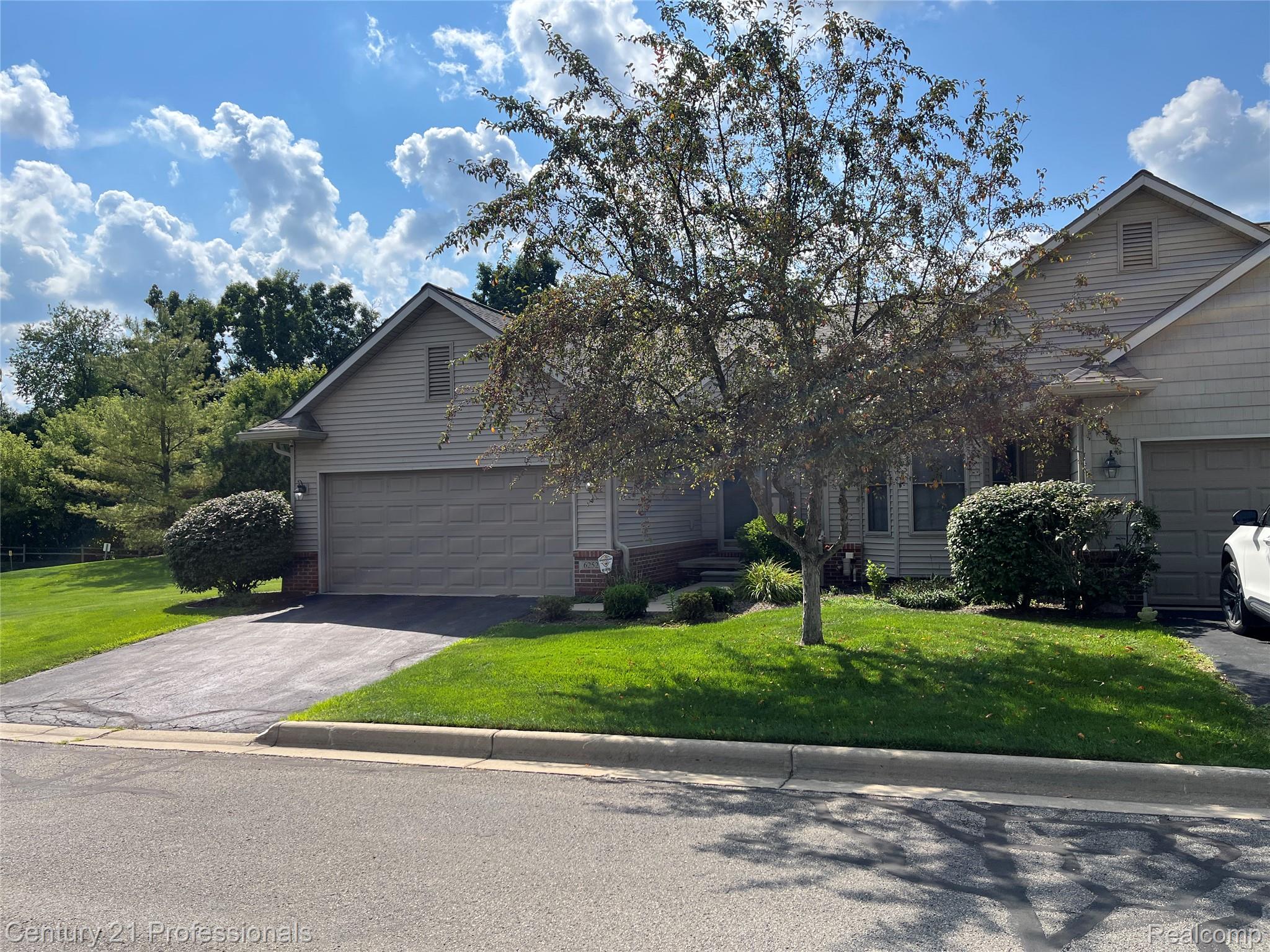 6252 Northridge Hills Drive 66