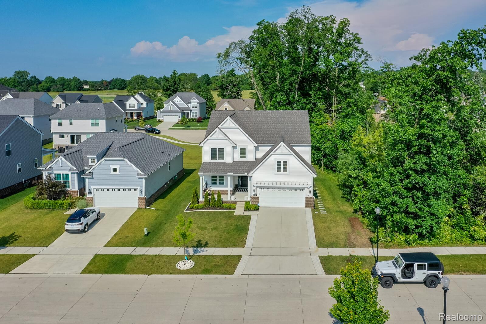 1957 Emerald Lane