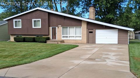 Photo of 5352 Elmsford Drive, Flint City, MI 48532 (MLS # 20251043223)