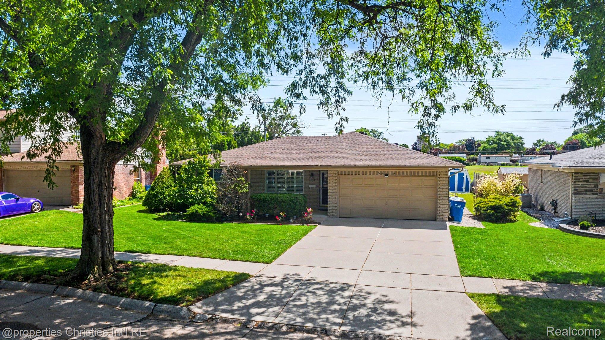 32916 Cambridge Drive