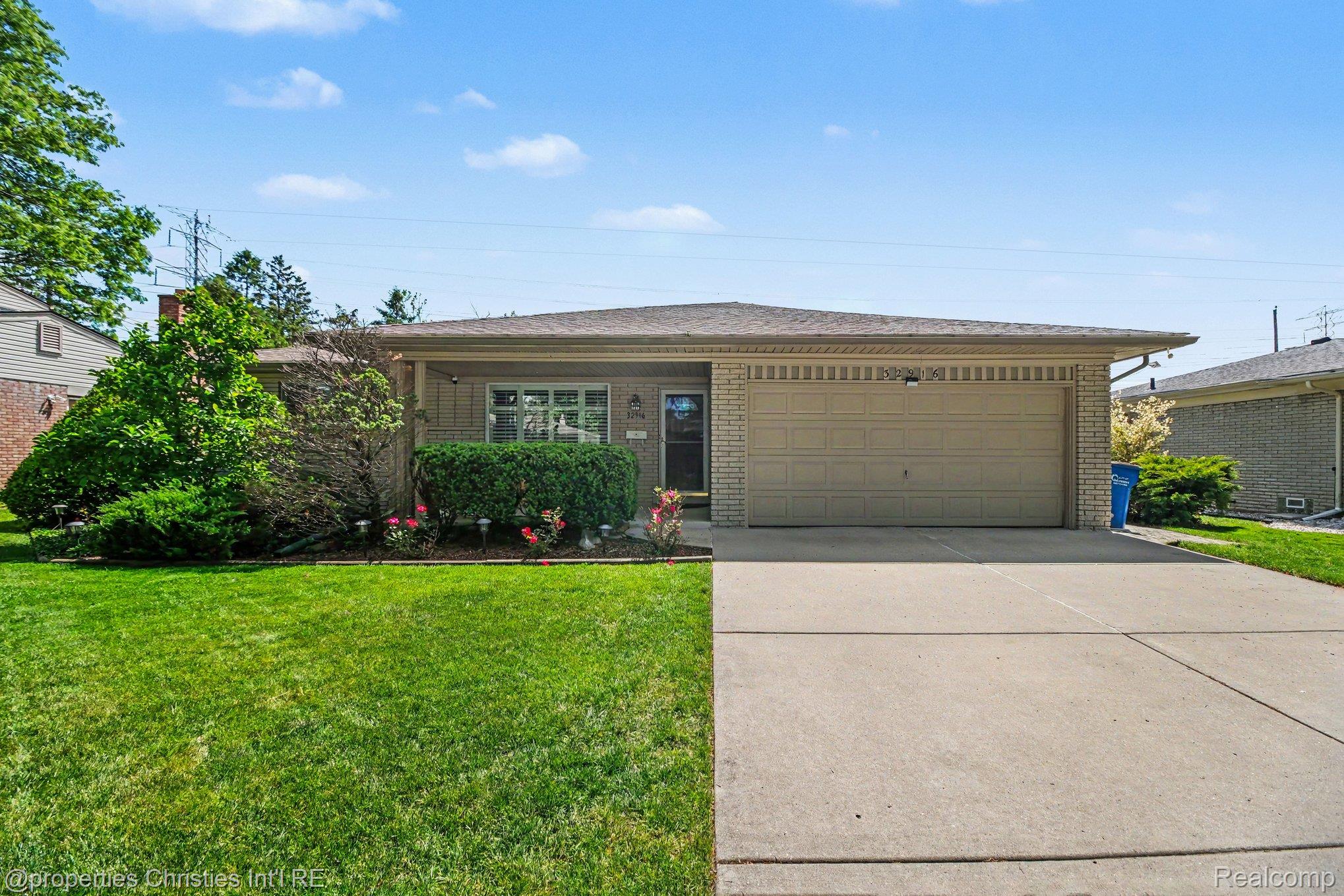 32916 Cambridge Drive