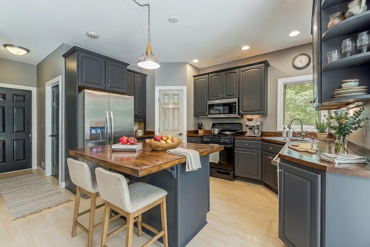 8208 Parker Road