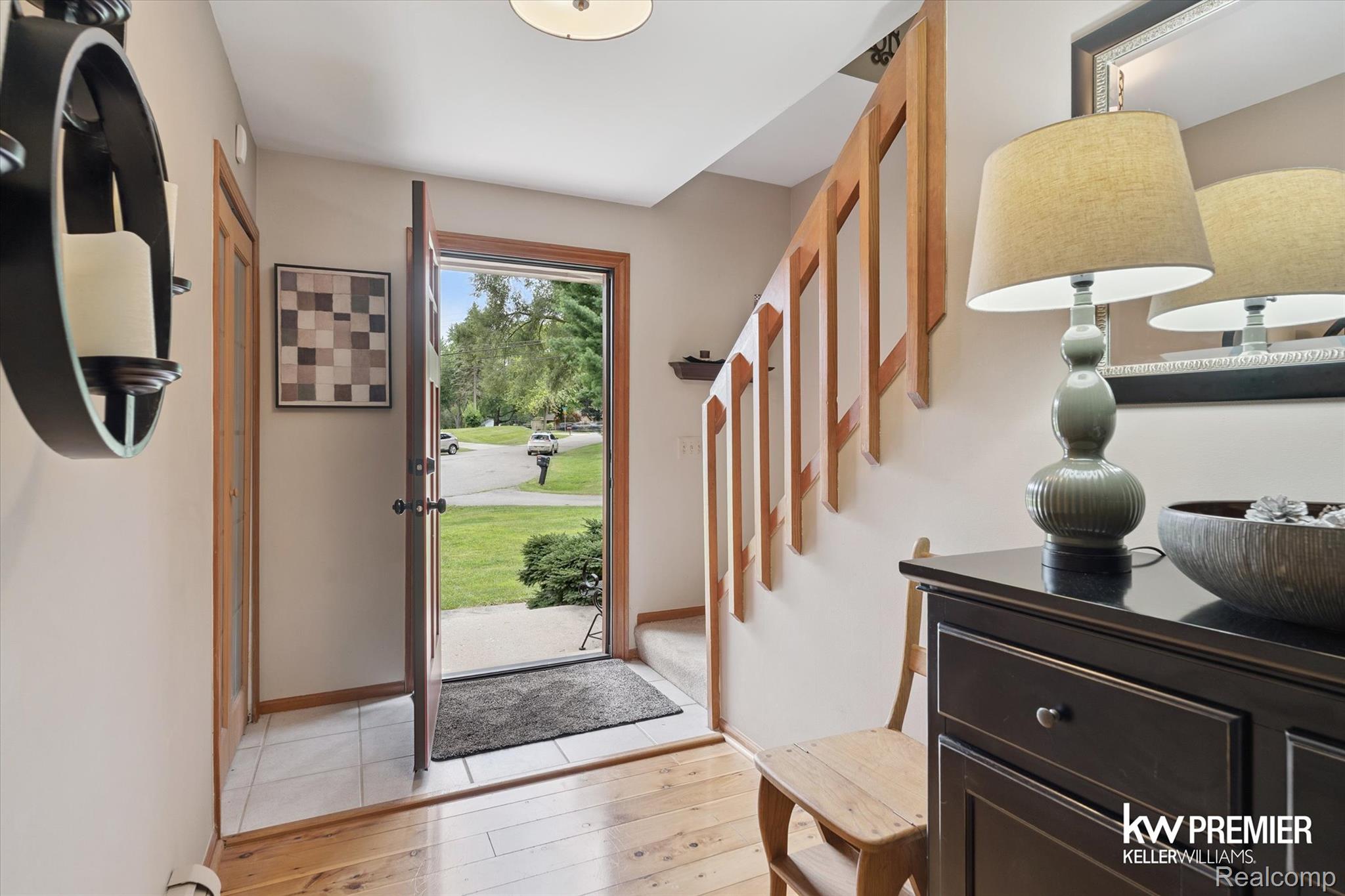 1751 Trafalgar Square