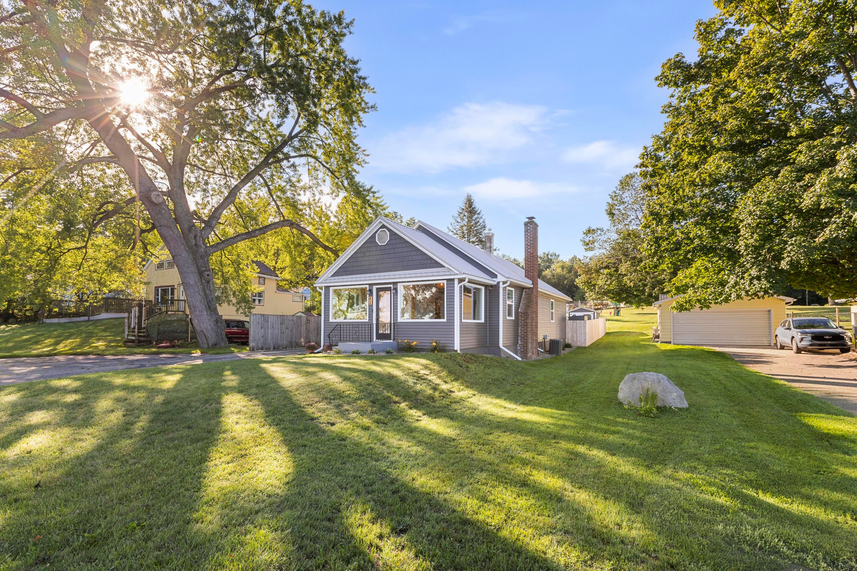 43 W Hickory Road
