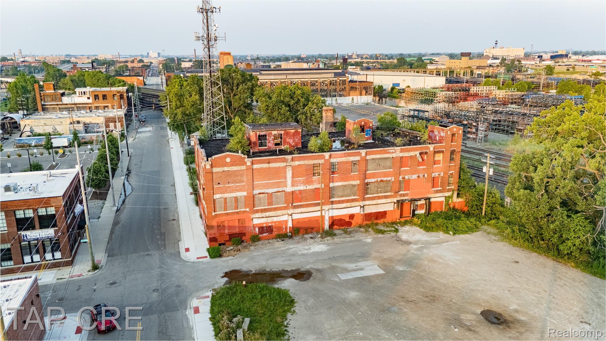 600 E Milwaukee Street