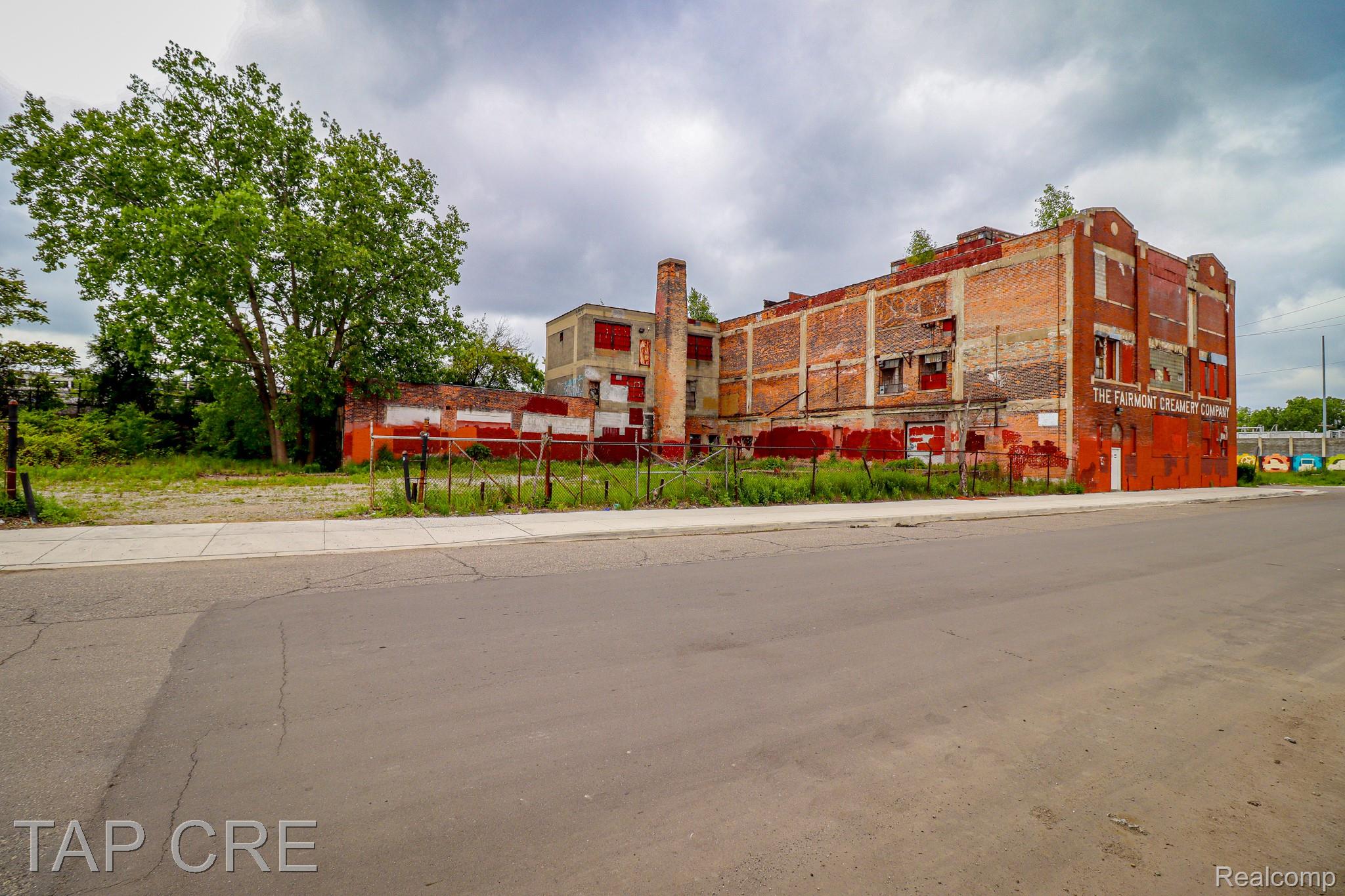 600 E Milwaukee Street