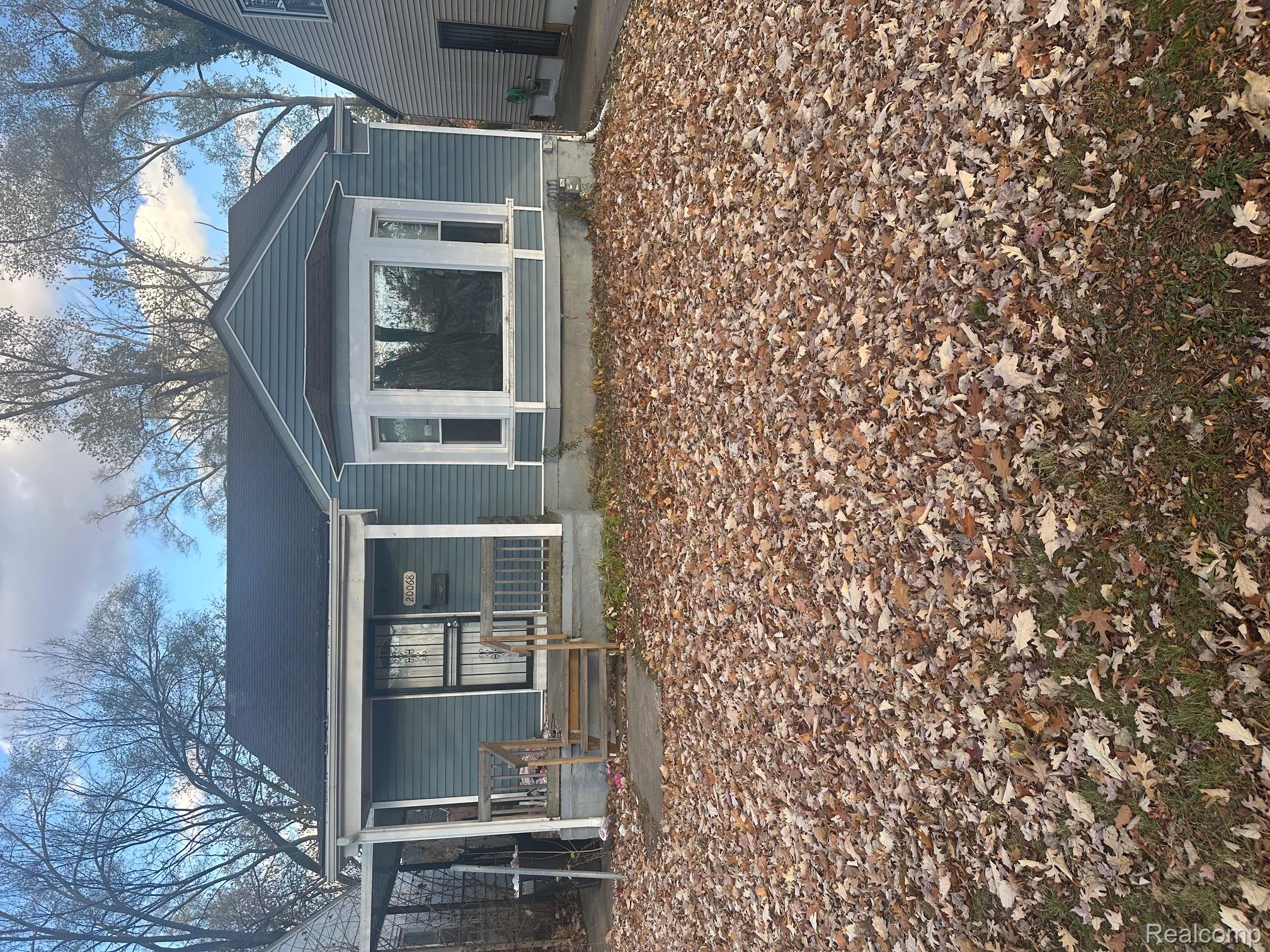 20068 Lindsay Street