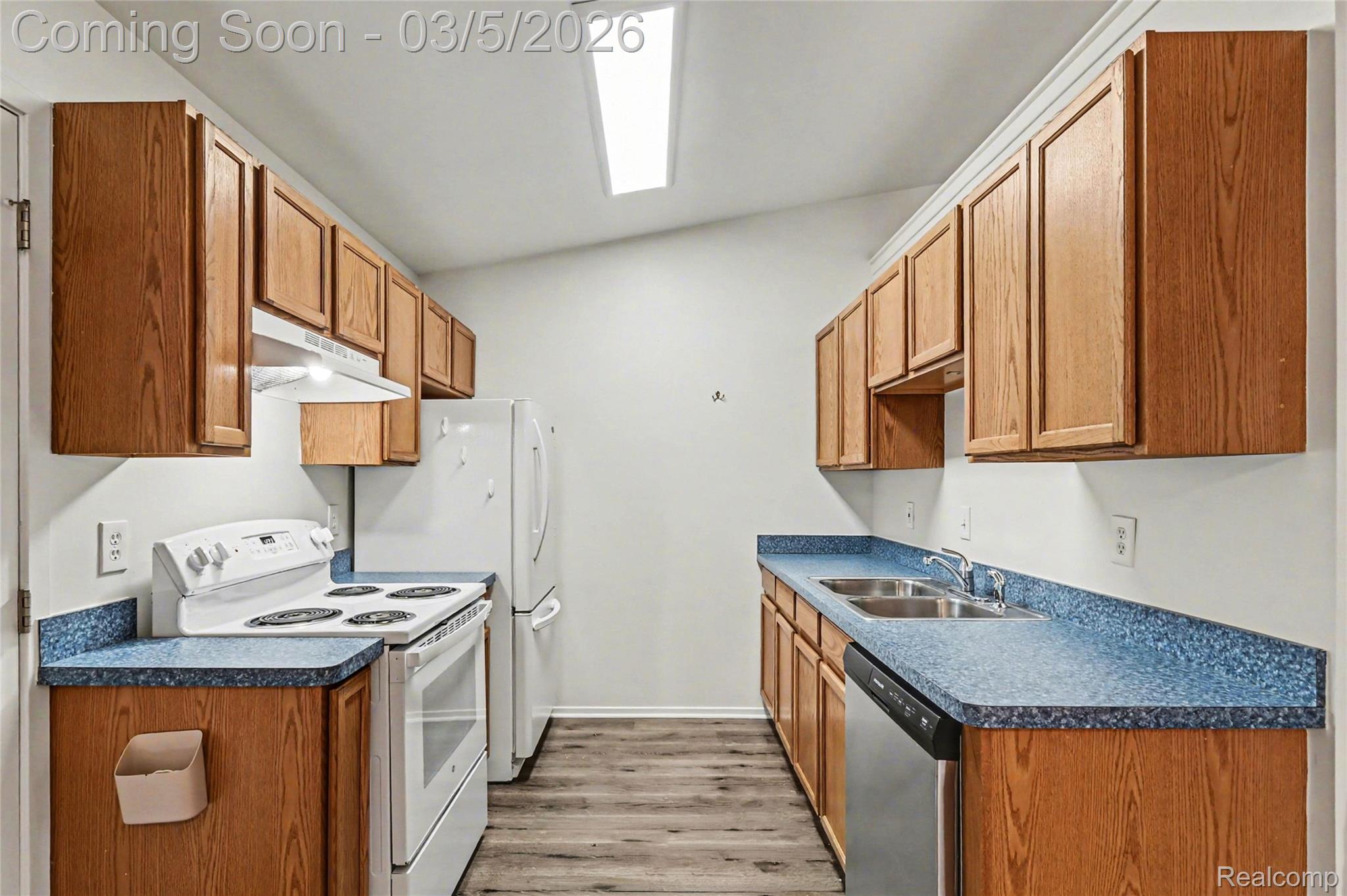 9343 Parkview Circle