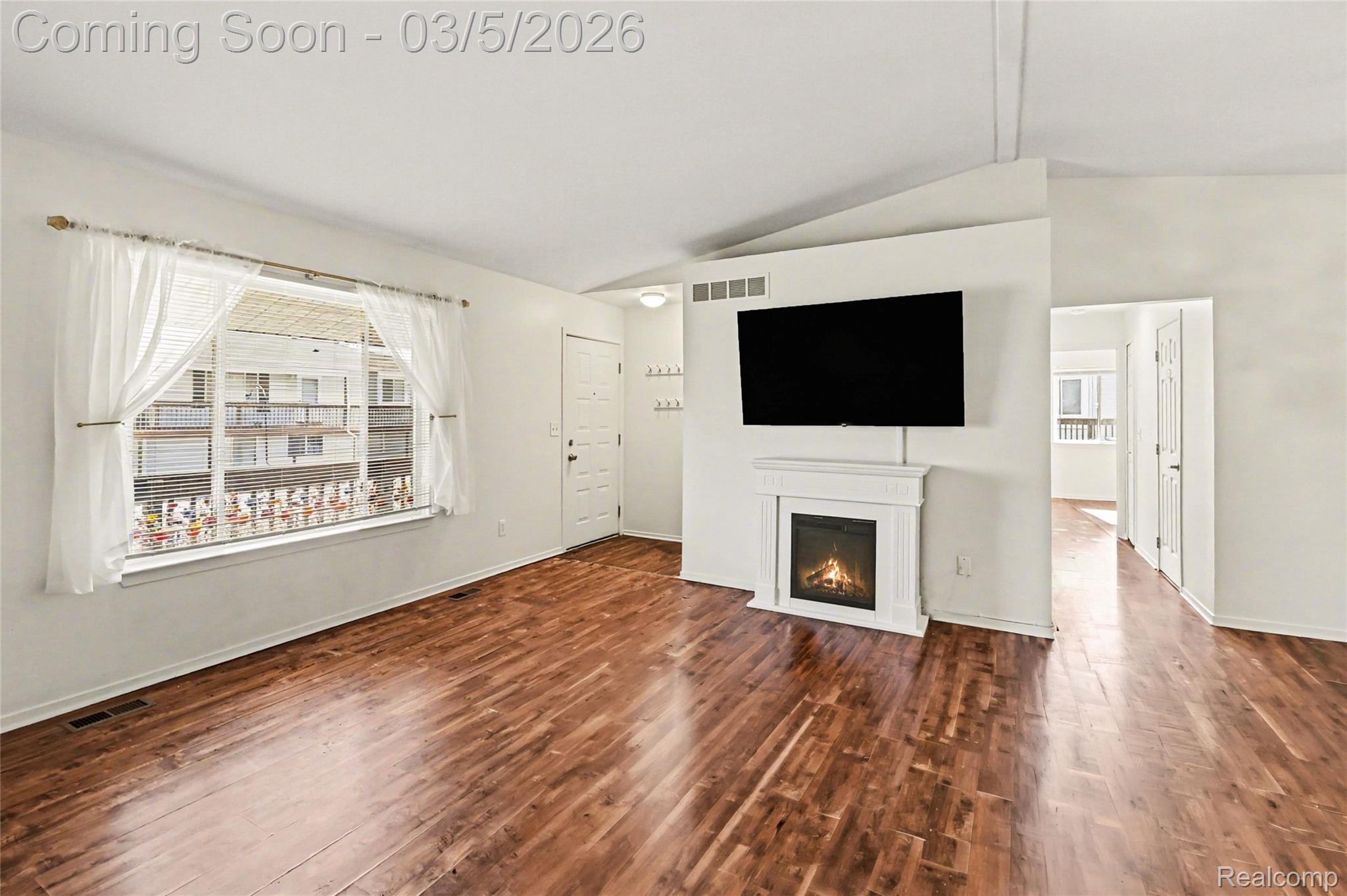 9343 Parkview Circle