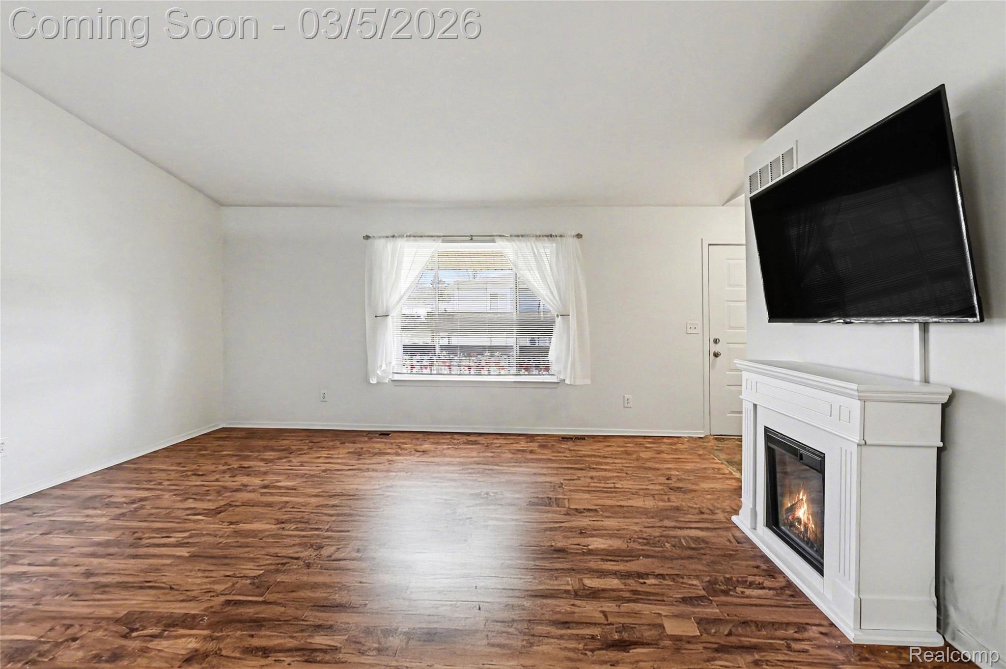 9343 Parkview Circle