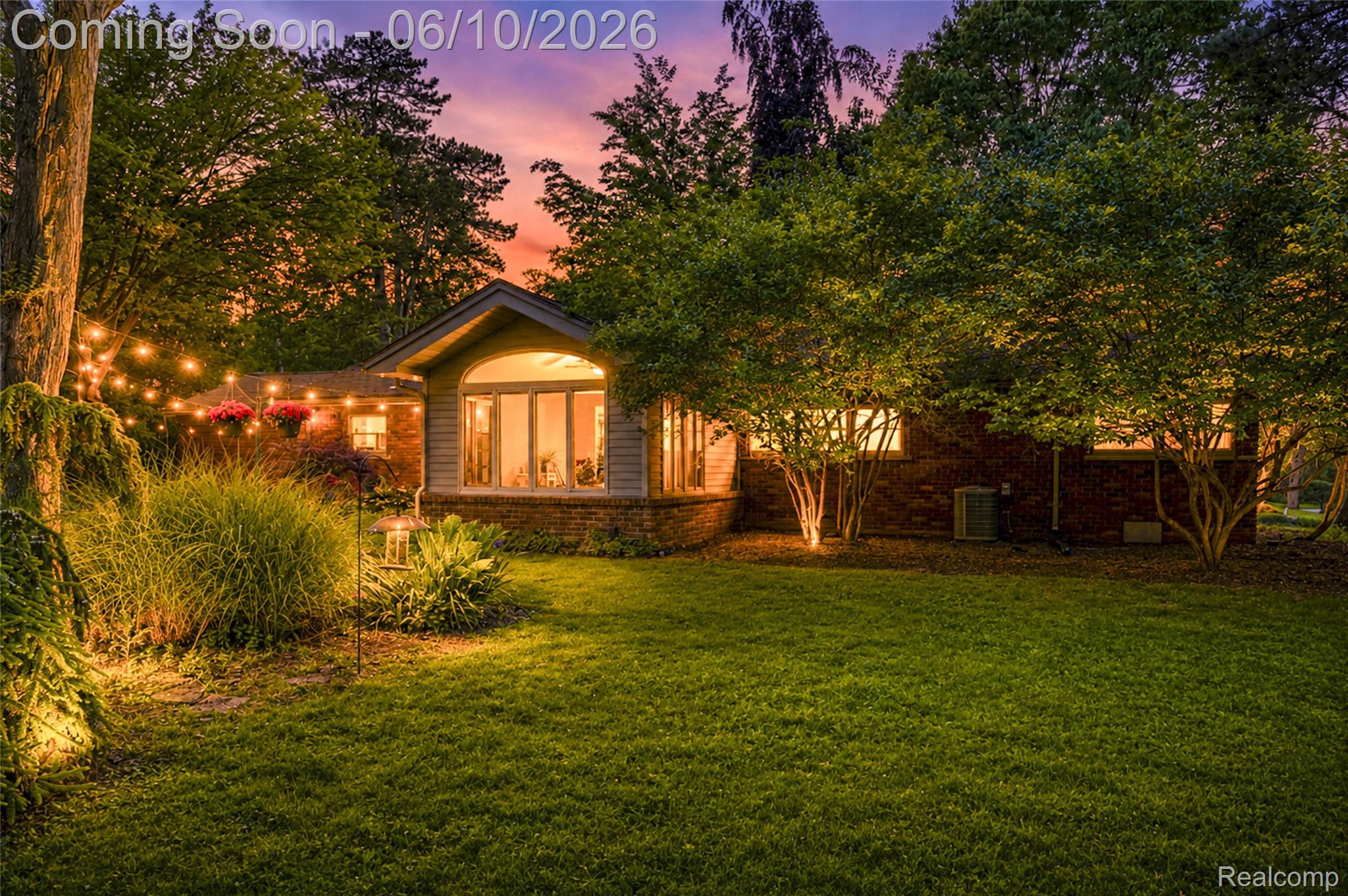 3887 Stonecrest Road