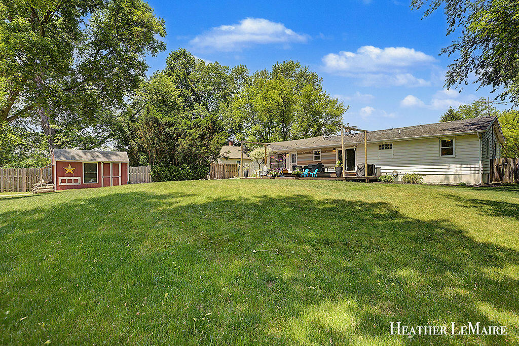 3942 Byron Road