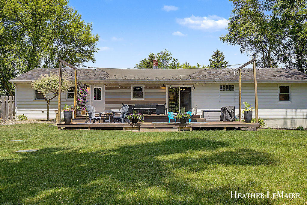 3942 Byron Road