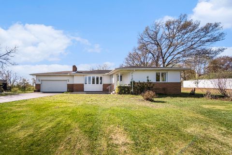 19595 W Old US 12 Sylvan Township MI 48118