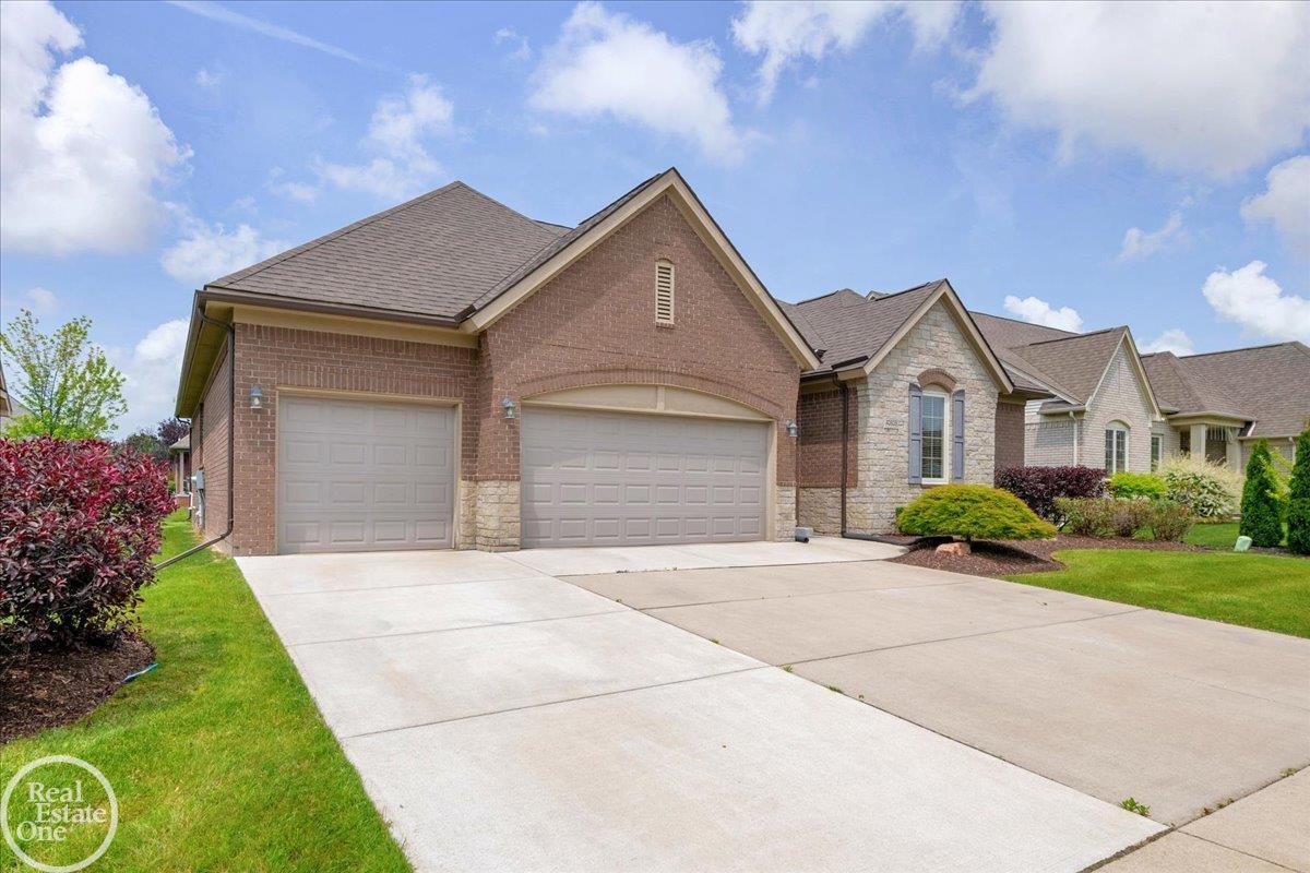 43835 Pheasant Lane